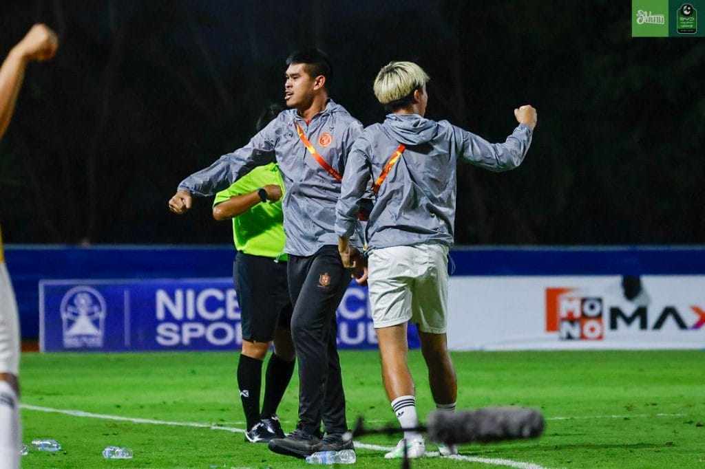 กลวัชร พัชรรวยชัย (เชียงราย ทีเอสซี เอฟซี)