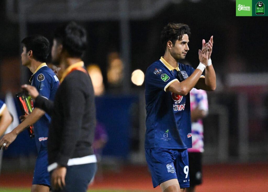 เอฟราอิน รินทาโร่ (เชียงใหม่ เอฟซี)